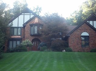 652 Hawksmoore Dr, Clarkston, MI 48348
