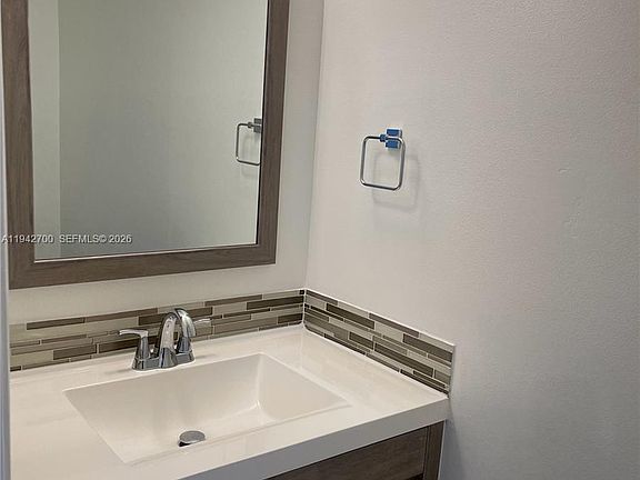 5th image of 3675 San Simeon Cir #3675