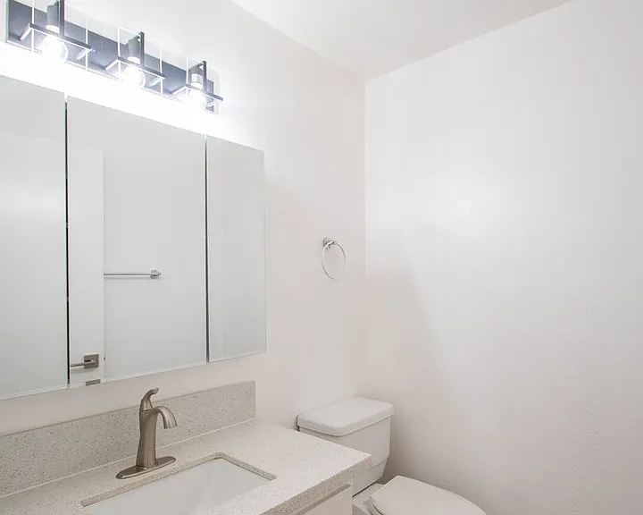 11030 Hartsook Street — Photo 45