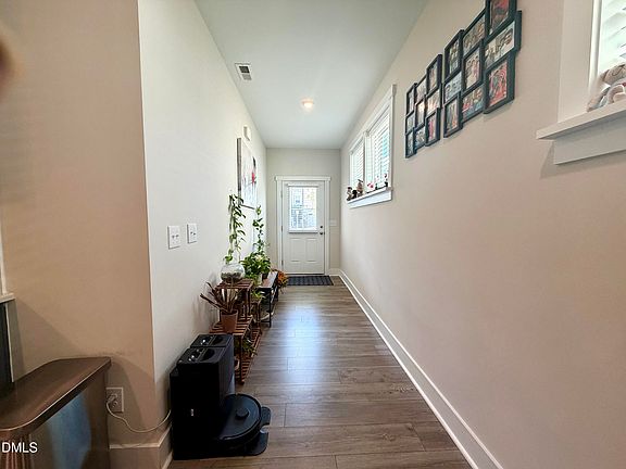 5th image of 132 Sears Ridge Ln