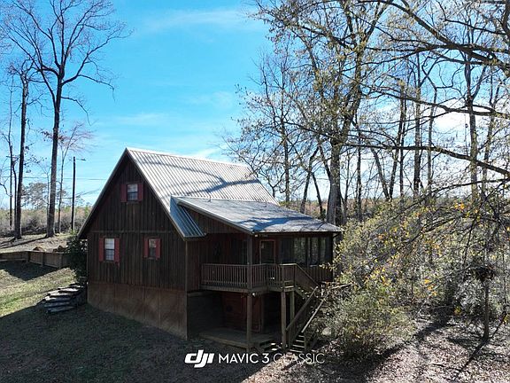 3rd image of 115 Joy Ave