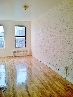 Rented by Bohemia Realty Group | media 20