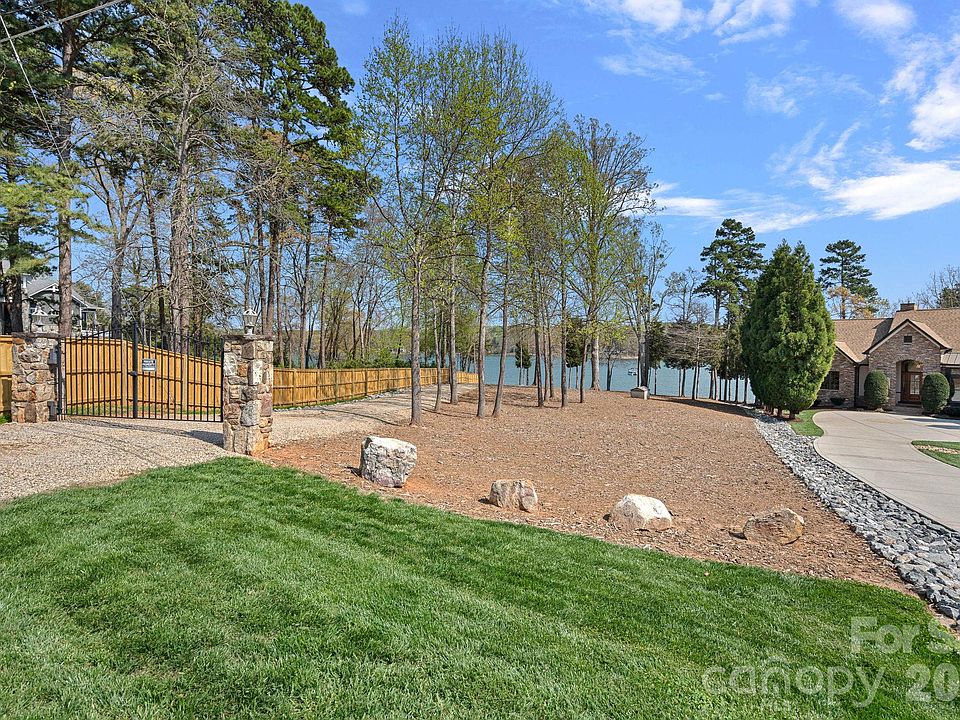 1st image of 841 Morrison Farm Rd #18