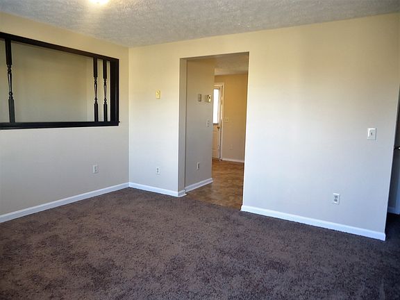 5th image of 407 Cobbler Dr