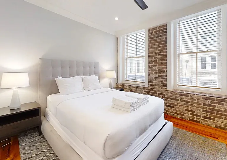 288 King St #201 — Photo 9
