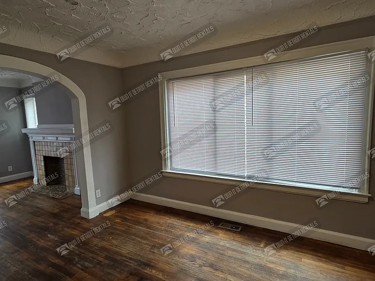 14375 Coyle St — Photo 9
