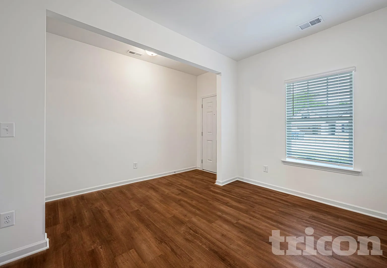 121 Chapel Meadow Lane Cartersville GA — Photo 2