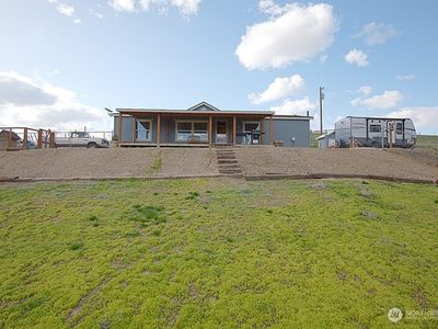 251 Morrow Road, Moxee, WA, 98936