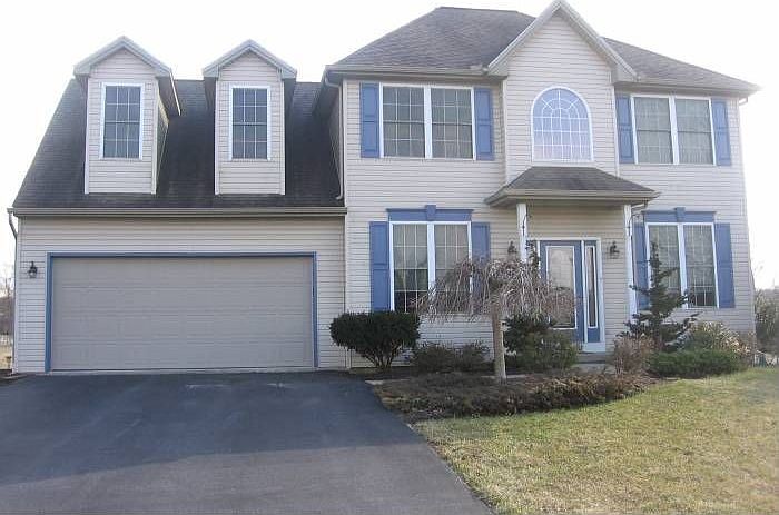 532 Old Farm Rd