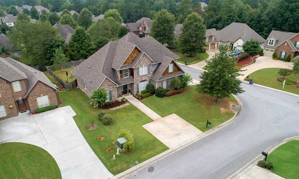 1st image of 600 Park Lake Cir