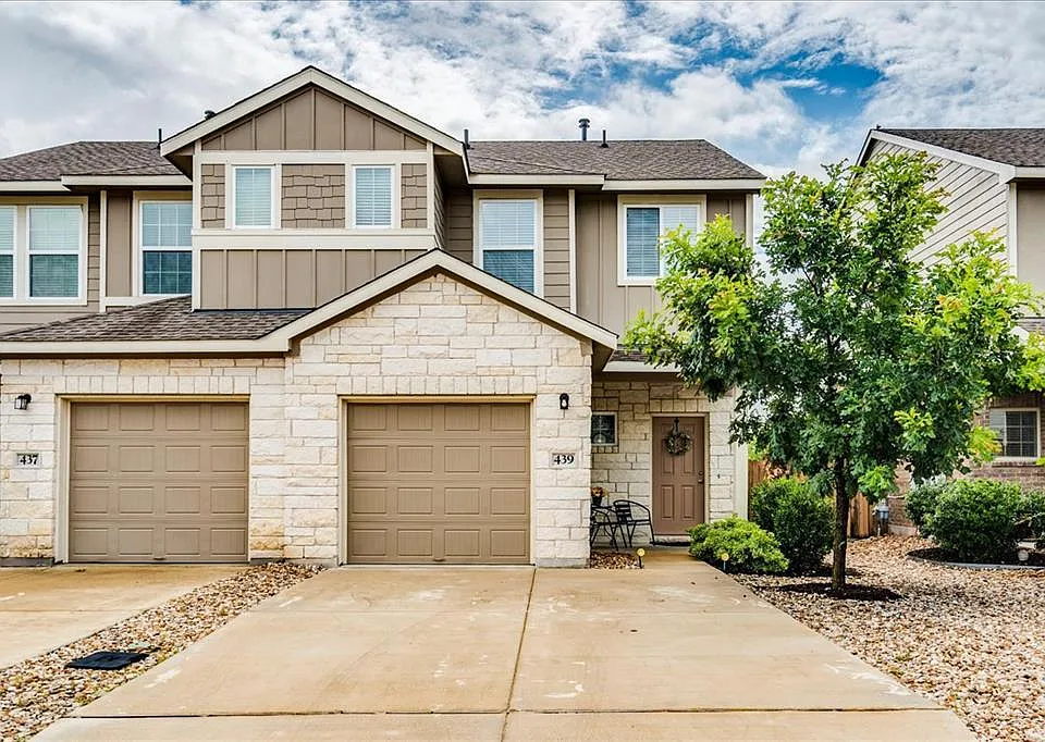 418 White Steppe Way