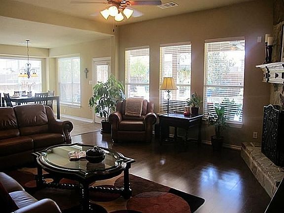 4th image of 12813 Saratoga Springs Cir