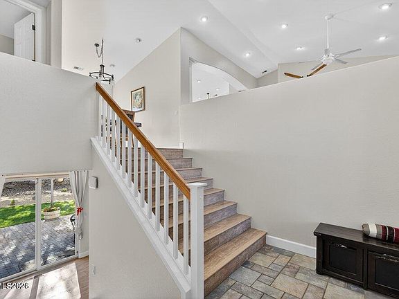 5th image of 583 Echo Ridge Ct