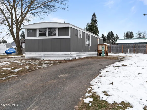 8274 W Meadow Brook Cir, Rathdrum, ID 83858