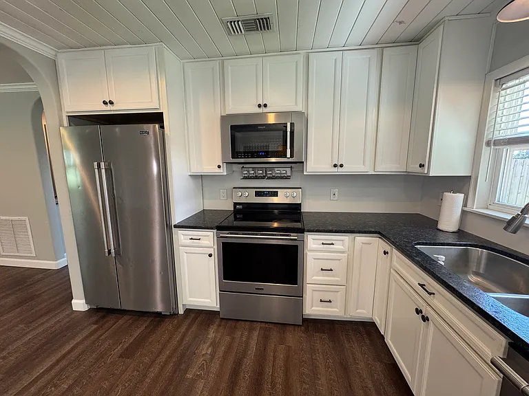 10430 Lithia Pinecrest Rd — Photo 12