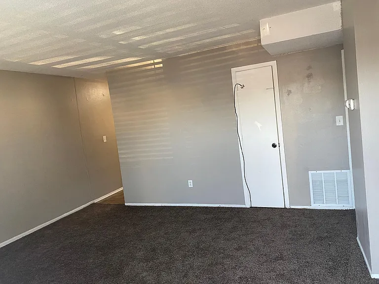 18816 E Blackhawk Trl — Photo 8