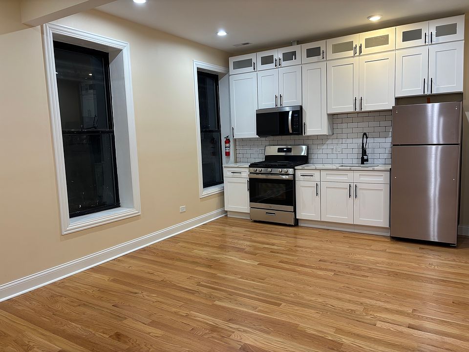 1st image of 2311 W 19th St #3F