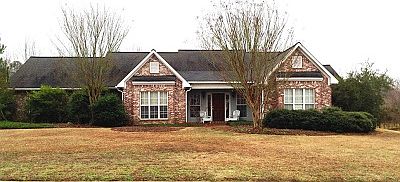 1st image of 203 Gardenia Dr