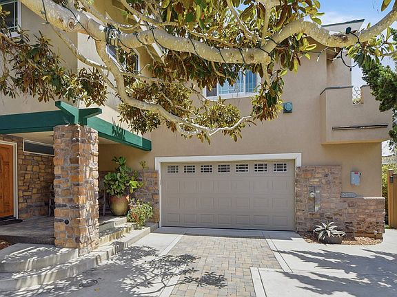 3rd image of 2275-77 Cameo Rd