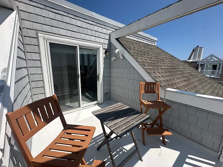 2204 East Dr #2204 — Photo 34