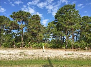 180 Fairway Rd, Rotonda West, FL 33947