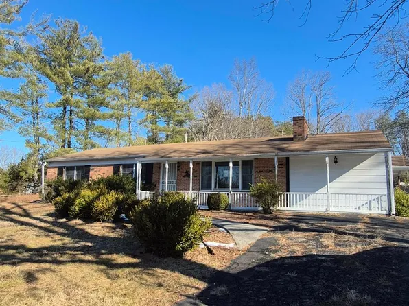 123 Elmwood Ln, Rustburg, VA 24588