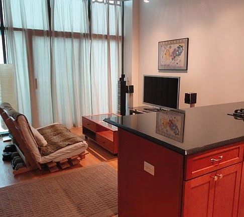 3rd image of 1645 W Ogden Ave Unit 716