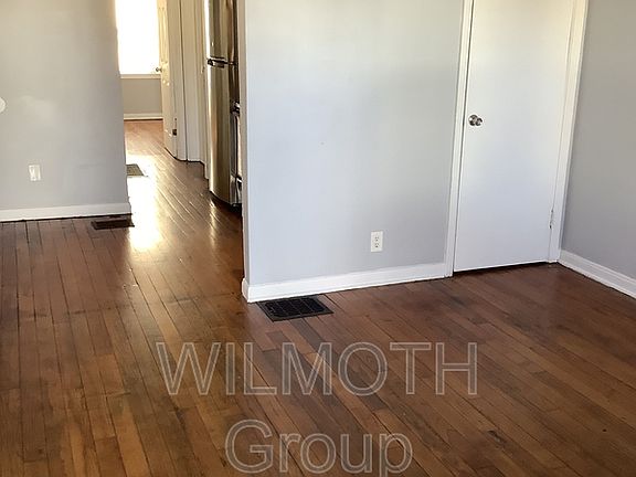 3rd image of 615 N Tibbs Ave APT D