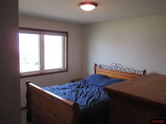 5th image of 108 Bay Hill Ct
