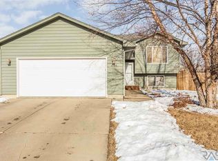 6508 W 67th St, Sioux Falls, SD 57106