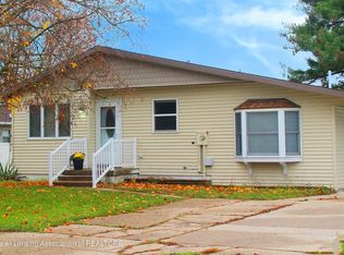 807 Linden St, Charlotte, MI 48813