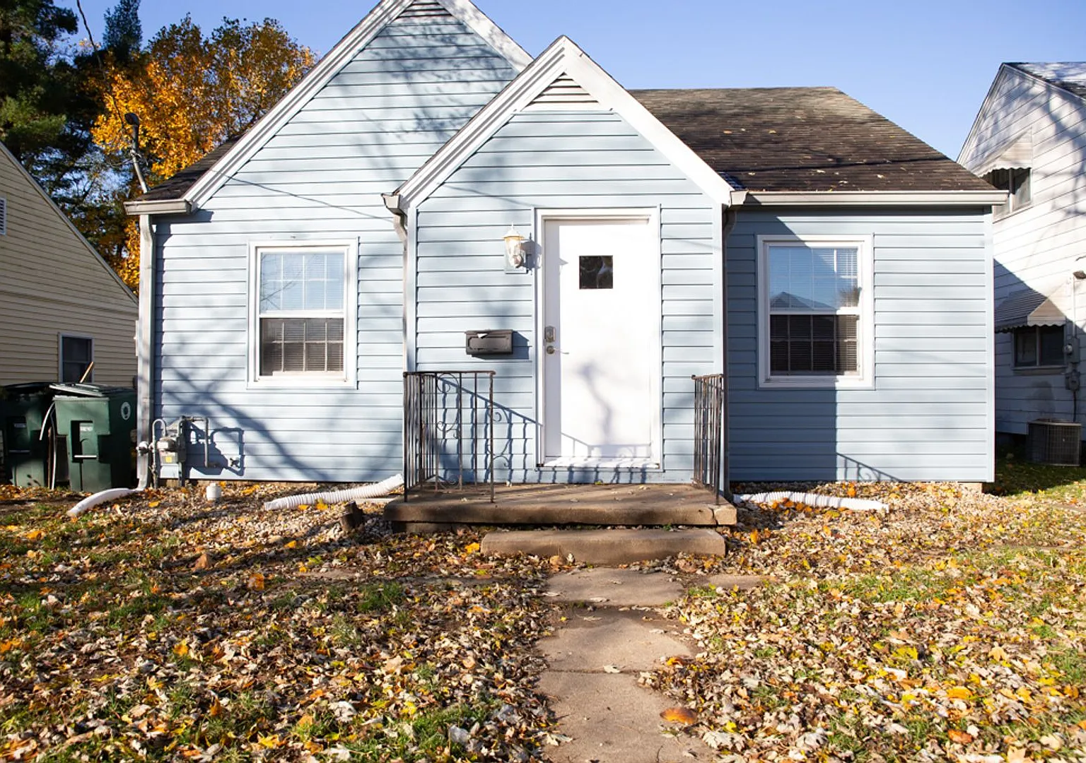 Next-Level Student Living | 3,000+ Sq Ft 4BR Home Steps from Ball State Pre-Lease Now! — Photo 1