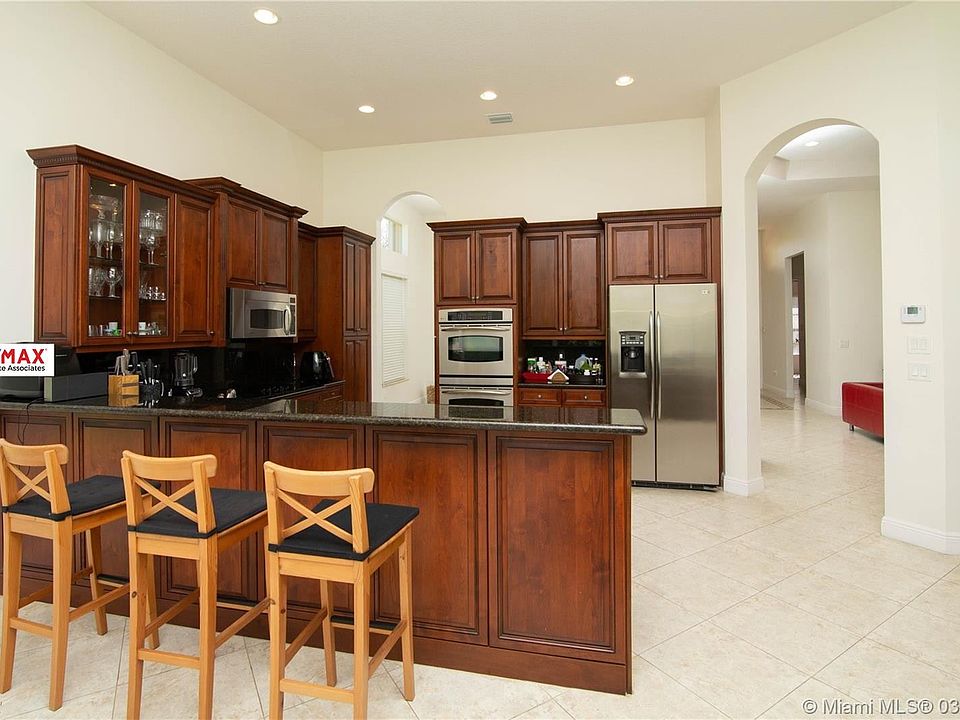 REMAX0254