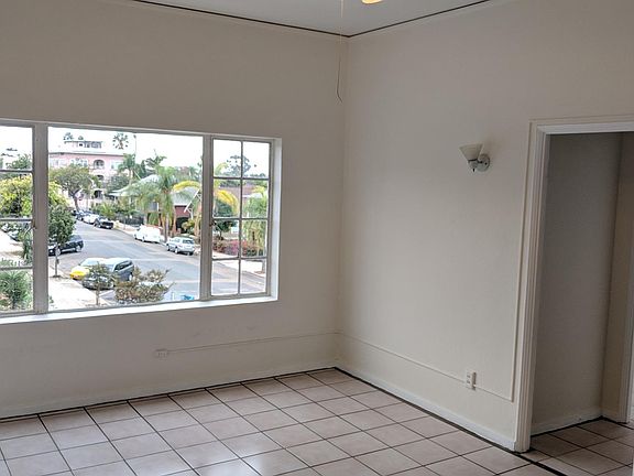 5th image of 2116 C St APT 11