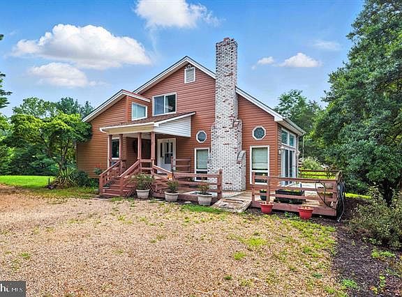 5th image of 120 Big Oak Dr