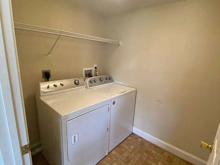3600 Old Forest Rd #83 — Photo 6