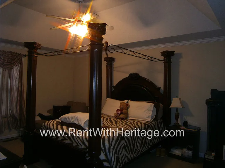 7234 Brittany Way — Photo 14