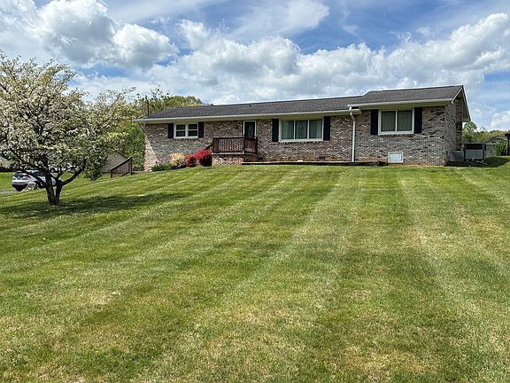 2nd image of 4253 Reedy Creek Rd