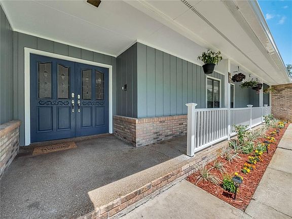 4th image of 612 Mourning Dove Cir