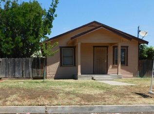 913 Daulton Ave, Madera, CA 93638