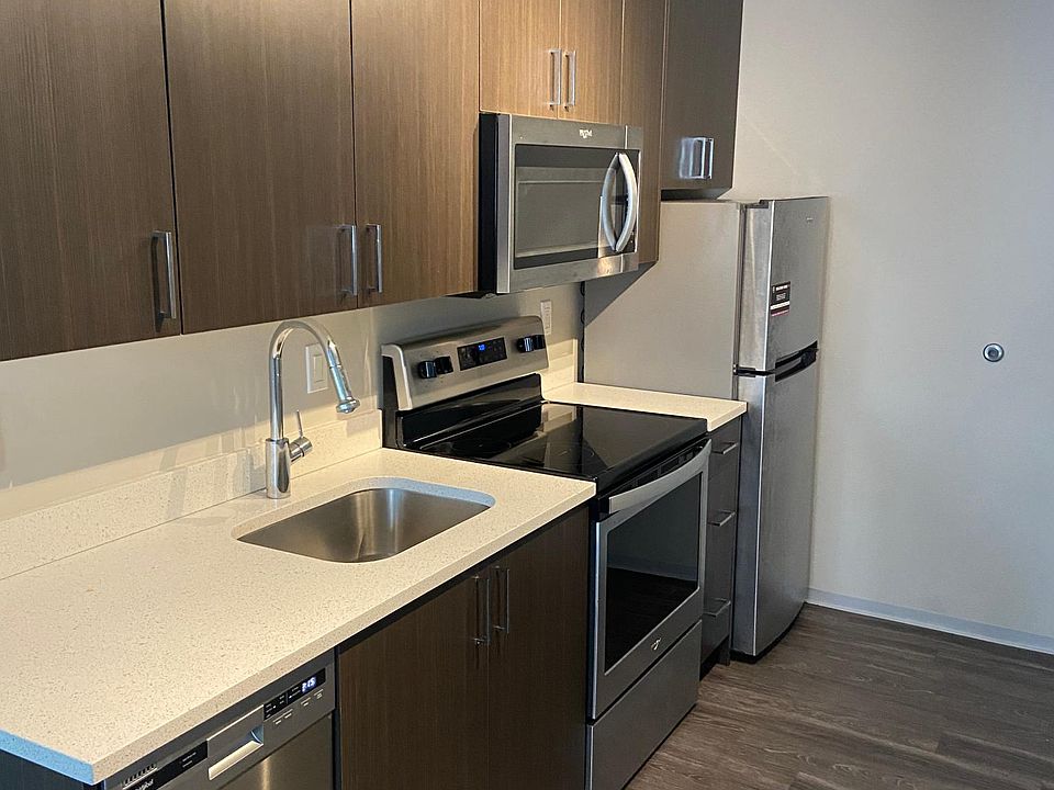 1st image of 400 SW 107th Ave #1155D