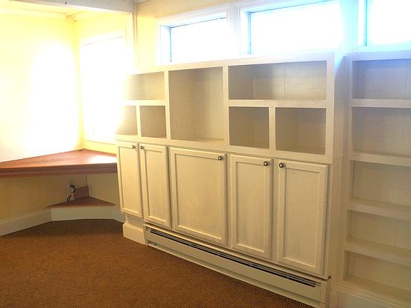 built-ins in living room and corner built-in desk