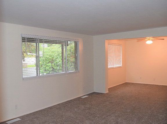 4th image of 661 Melrose Dr