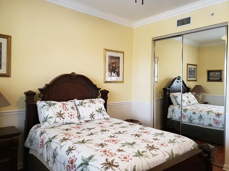 37 Harbour Isle Dr #203 — Photo 22