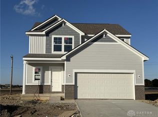 1127 Honeydew Dr, Tipp City, OH 45373