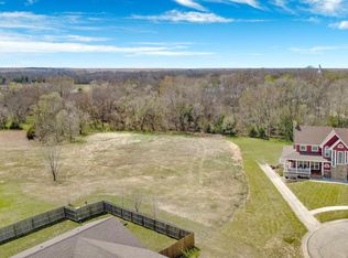 305 Bob White Cir, Riley, KS 66531