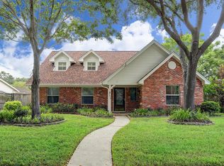 5814 Paisley St, Houston, TX 77096