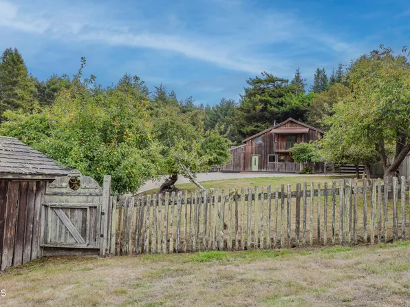 31600 Little Valley Rd, Fort Bragg, CA 95437