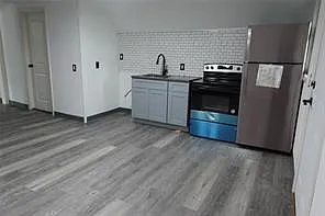 37 Bigelow St #1 — Photo 5