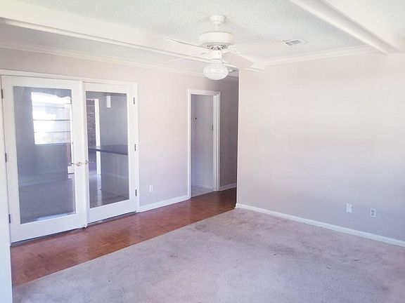 3rd image of 832 Highpoint Dr